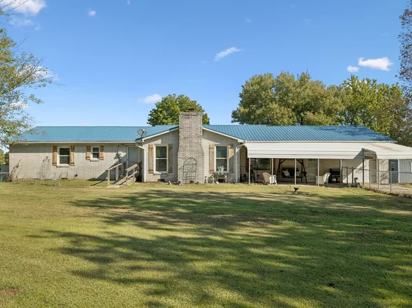 564 Hodges Rd, Smithville, TN 37166