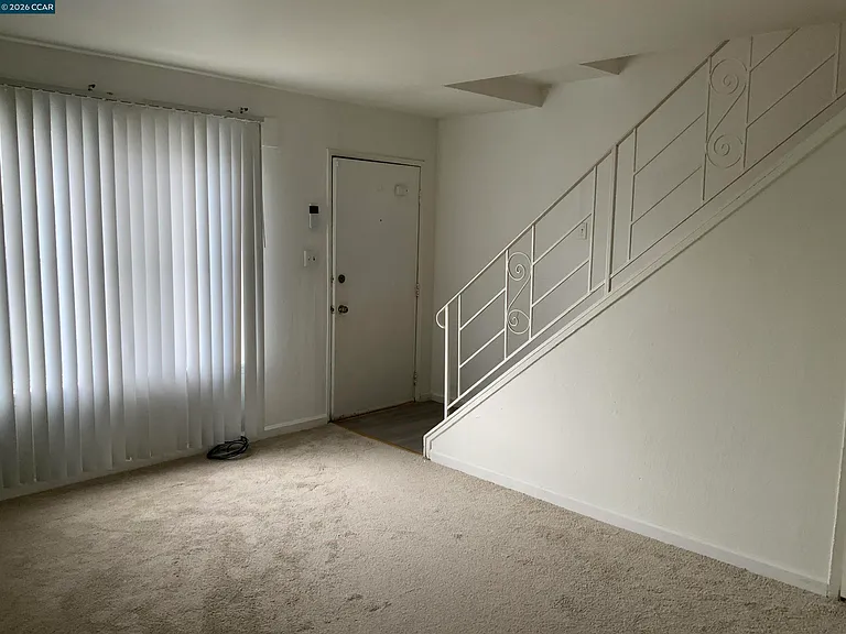 422 C St #422 — Photo 11