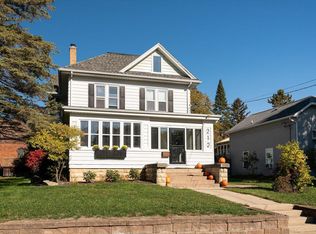 212 E Terhune St, Viroqua, WI 54665