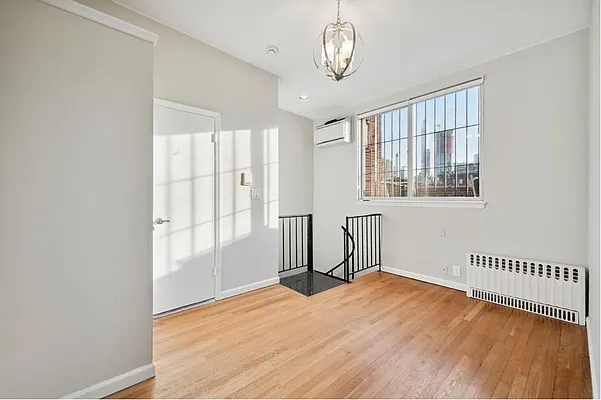 Rented by Douglas Elliman | media 15