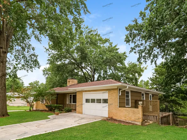 12800 E 49th St S, Independence, MO 64055