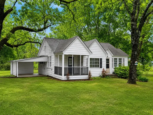 8488 Quito Rd, Millington, TN 38053