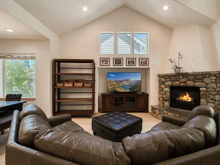 10096 Winter Creek Loop — Photo 3