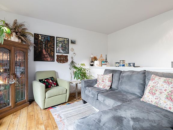 5th image of 870 W 7th Ave #38
