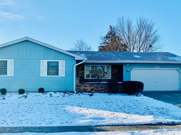 1116 Carrie Ave, Rochelle, IL 61068