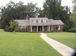 1401 N Pontiac Ave, Dothan, AL 36303