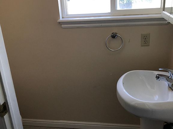 5th image of 2106 W Theresa Cv