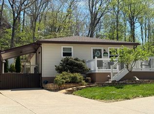 186 Baker Rd, Huntington, WV 25705