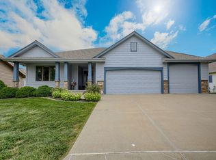3204 Gold Rush Rd, Council Bluffs, IA 51501