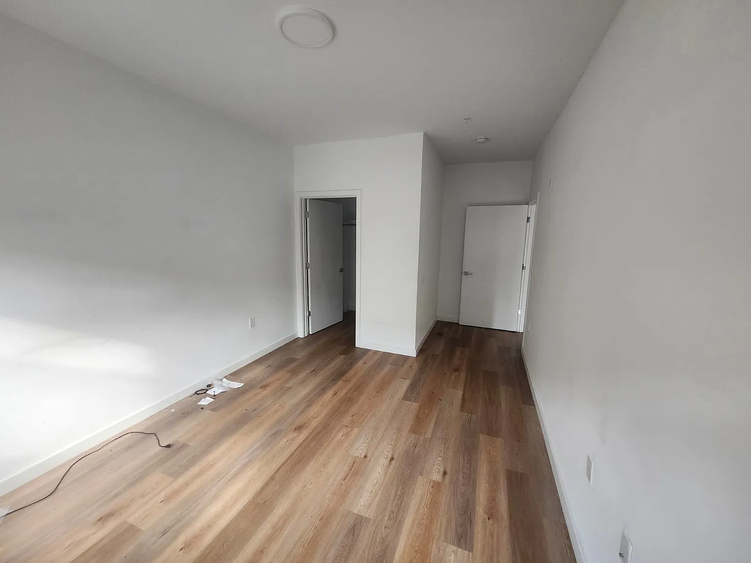 23 Freeway Dr — Photo 4