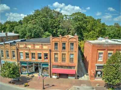 117 E Main St, Jonesborough, TN, 37659