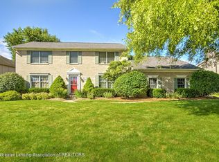 5975 Everett Ln, East Lansing, MI 48823