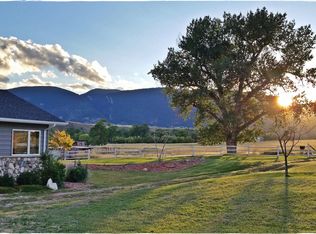 77 Robinson Canyon Rd, Buffalo, WY 82834