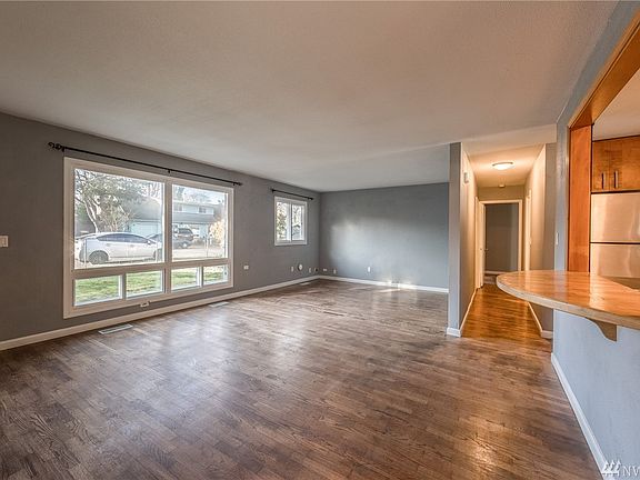 4th image of 25720 20th Ave S