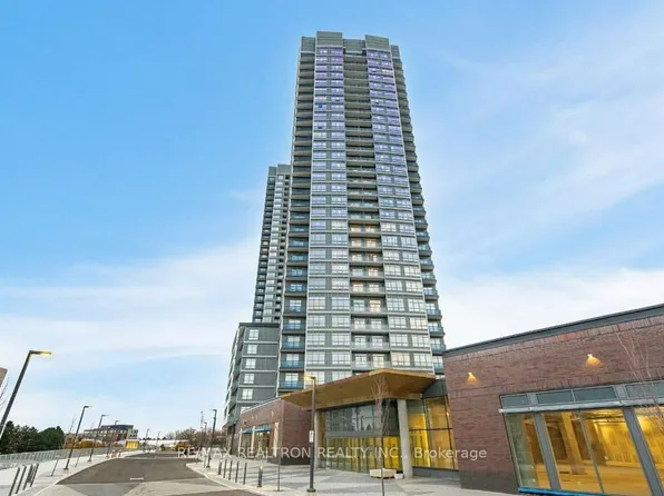 30 Upper Mall Way S #3501, Vaughan, ON L4J 0L7