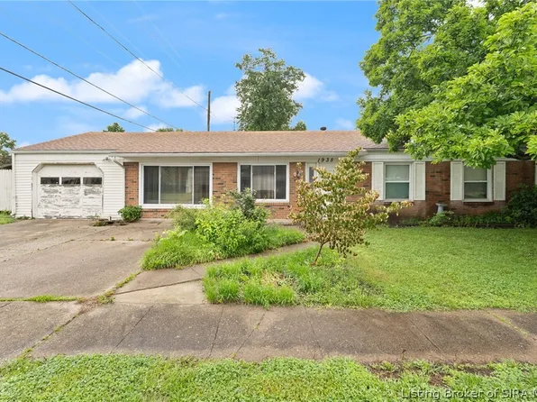 1935 Lilly Lane, Jeffersonville, IN 47130