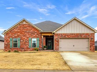 1745 Pecan Crk, Conway, AR 72034