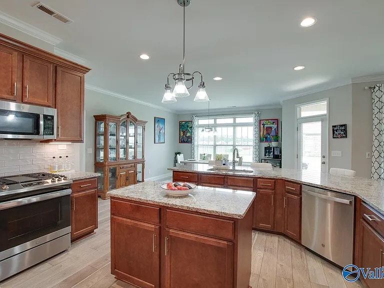 7619 Flint Crossing Cir — Photo 13