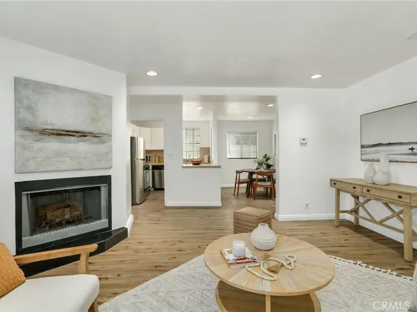 7050 S La Cienega Blvd APT 6, Inglewood, CA 90302