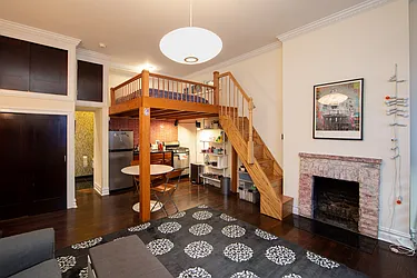 Rented by Living New York