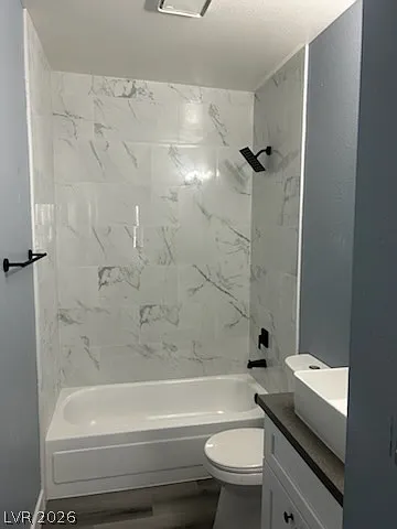 2 bed, 2.0 bath, 973 sqft, $1,400 — Photo 4