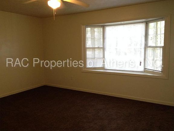 4th image of 102 Highland Park Dr
