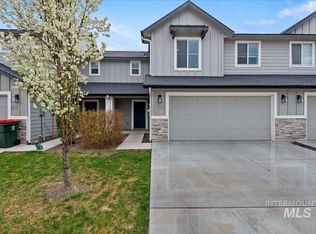 885 W Apple Pine St, Meridian, ID 83646