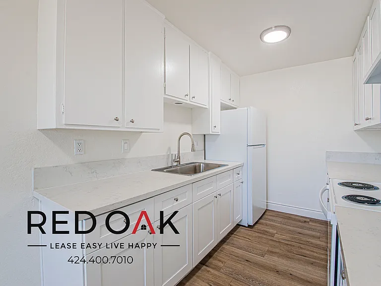 9260 Palm St #15 — Photo 8