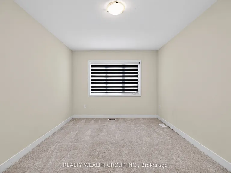 803 Griffin Trl — Photo 35