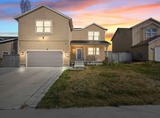 2039 E Ficus Way, Eagle Mountain, UT 84005
