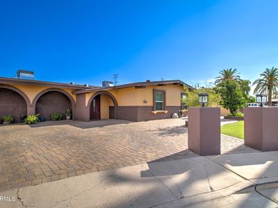 2216 E Camino Cir, Mesa, AZ, 85213