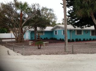 4070 N Beach Rd, Englewood, FL 34223