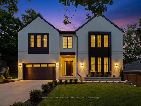 26 Hampshire Hts, Toronto, ON M9B 2K4