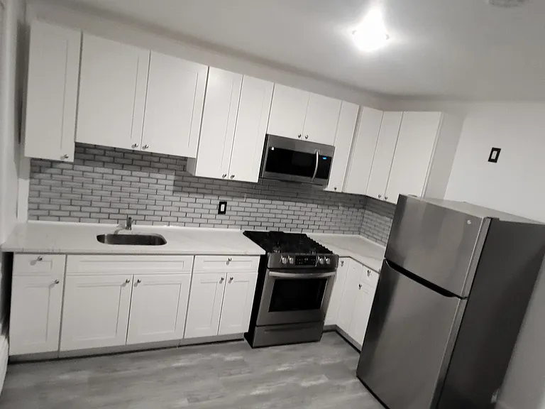 397 Rector St #2 — Photo 3
