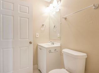 1729 Green Ridge Rd, Tampa, FL 33619