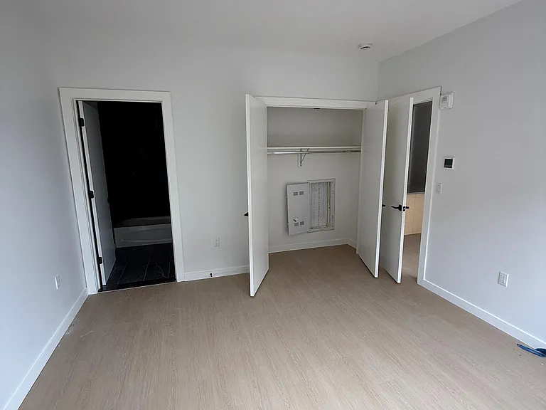 74 Webster St #1F — Photo 5