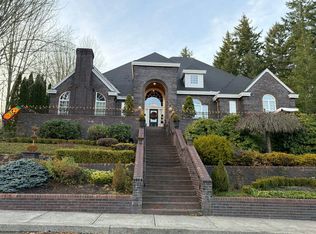3889 SE Saint Andrews Pl, Gresham, OR 97080