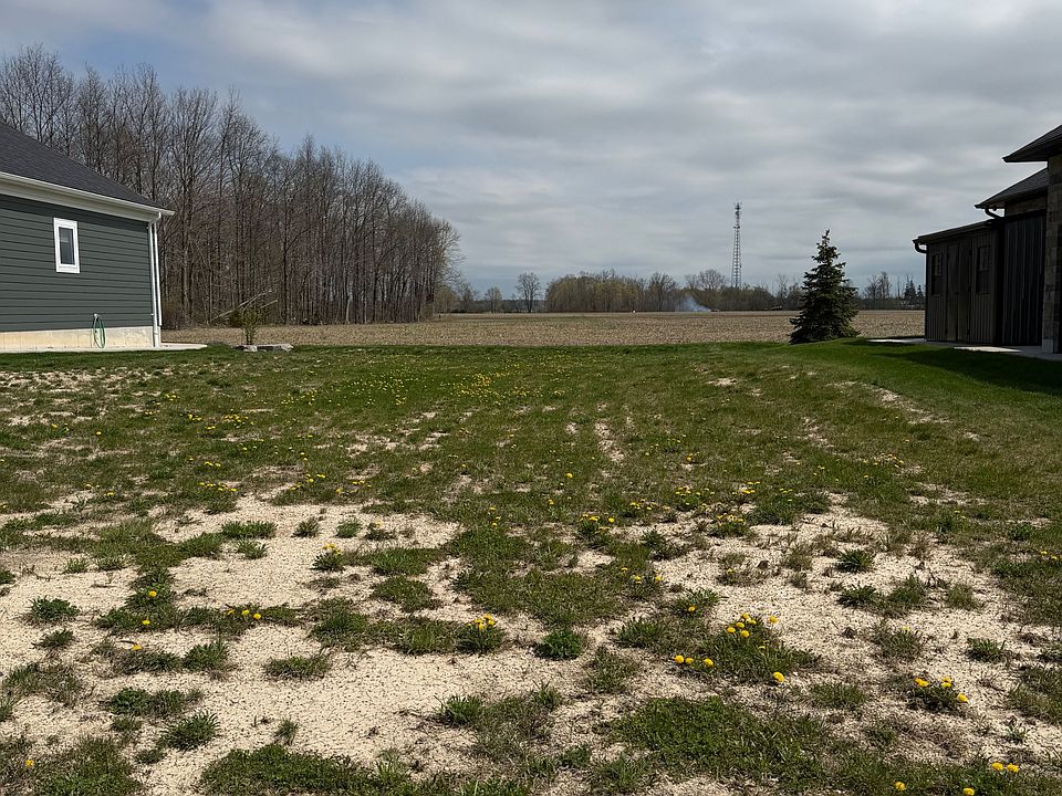 2nd image of 79 Deerfield Rd