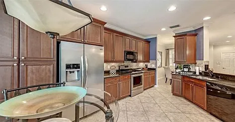 8128 Villa Grande Ct — Photo 8