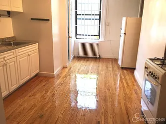 Rented by City Connections Realty