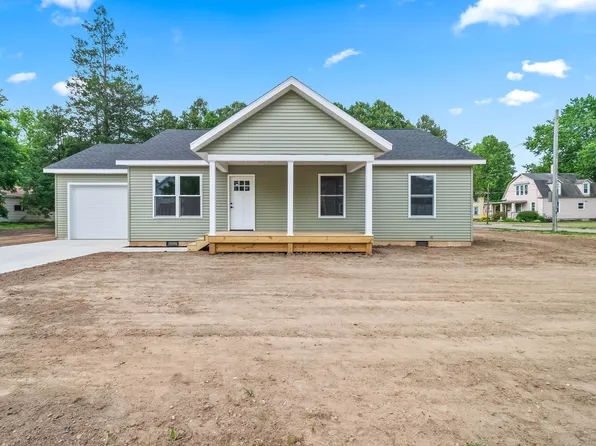 203 Pelton Ave, Coldwater, MI 49036