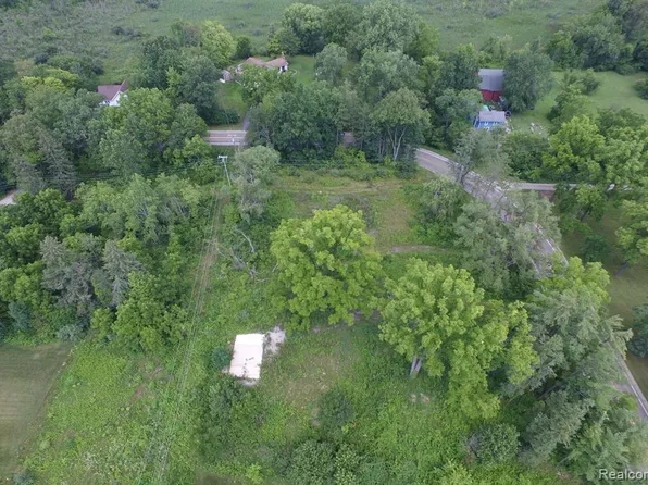 0 Hunter Rd, Brighton, MI 48114