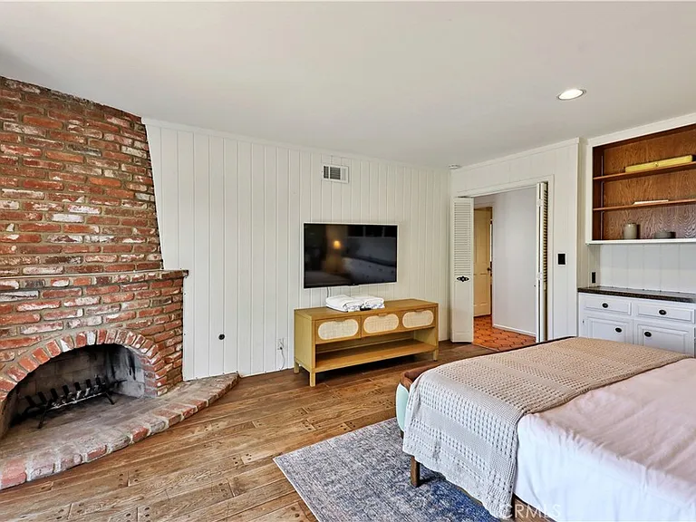 7161 Grasswood Ave — Photo 28
