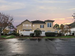 1116 Grace Hill Dr, Virginia Beach, VA 23455