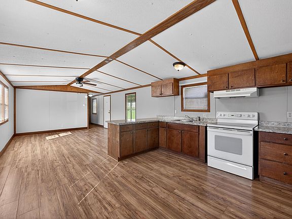 4th image of 3559 Lake Kathy Rd