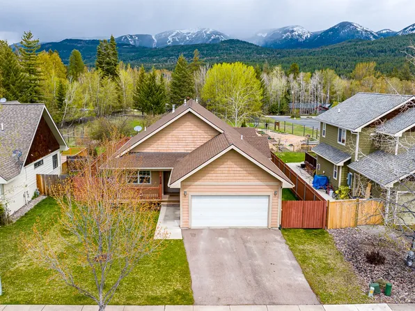 526 Labrie Dr, Whitefish, MT 59937