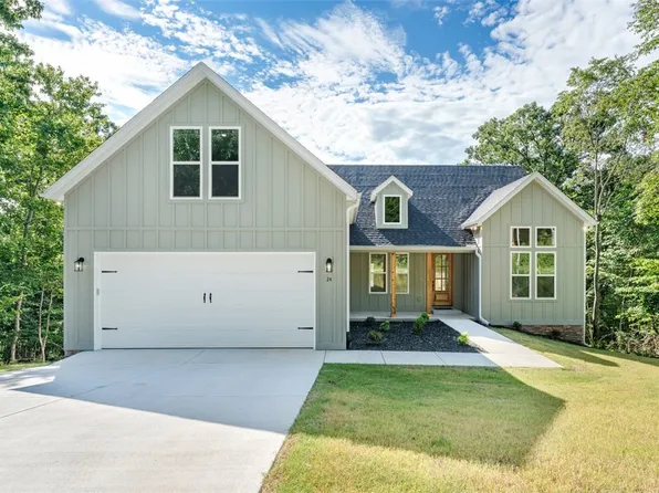 24 Selkirk Dr, Bella Vista, AR 72715