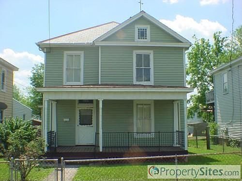 1st image of 1105 Dearing St