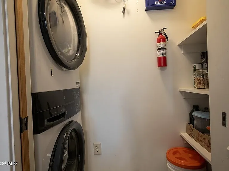 6677 N 2200 W #208 — Photo 18