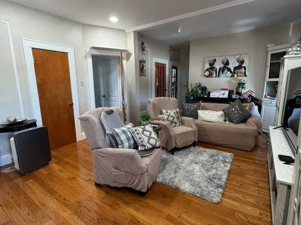 1614 86th Street image 2 of 14